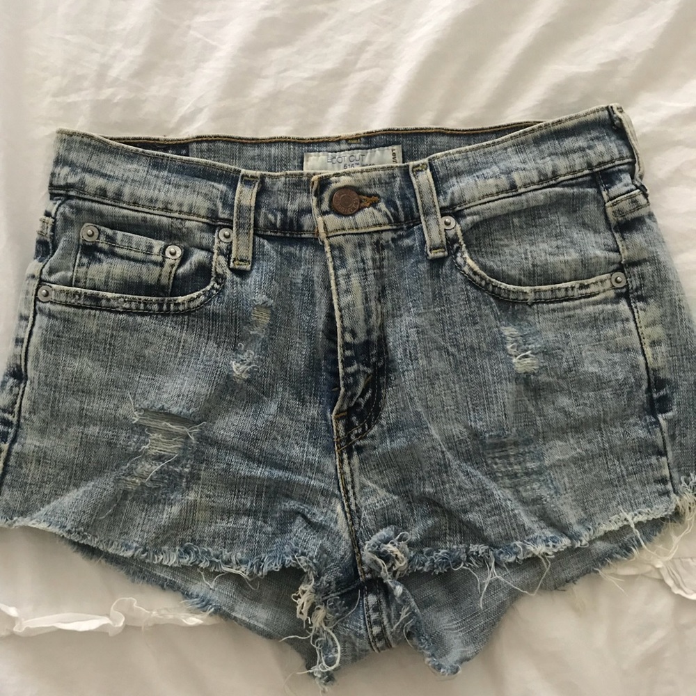 Vintage Levi’s shorts